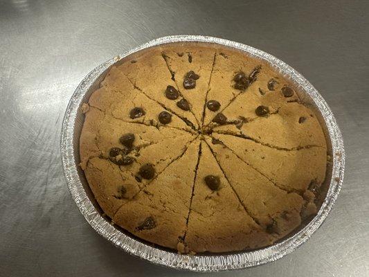 8 inch chocolate chip cookie