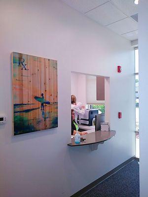 Their new location is modern and sleek. Light, bright waiting room, and modern, beachy art. Clean, and casual.