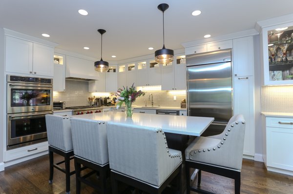 Beautiful white kitchen