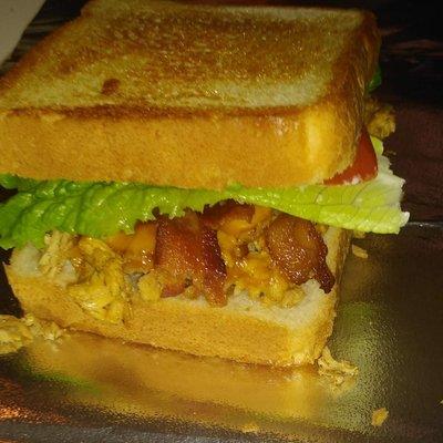 8.00 MCB Chicken Bacon sandwich on Texas toast /Fries