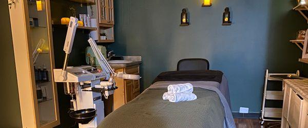 Venus Facials & Waxing Studio