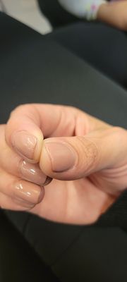 Gel nail polish chipping within a day