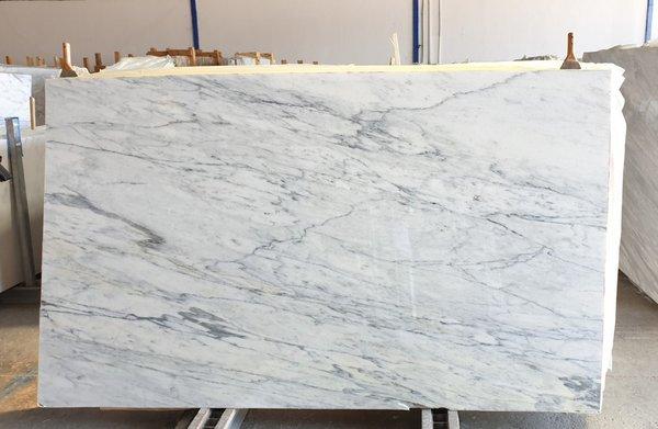 Statuarietto Polished Marble Slab