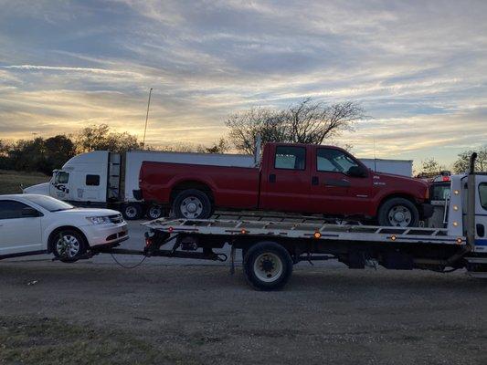 Towing 2 cars 
 Dallas Texas