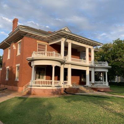 Front view of the Kell House Museum in the morning.