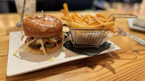 Fried chicken sandwich