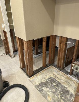 Drywall flood cuts