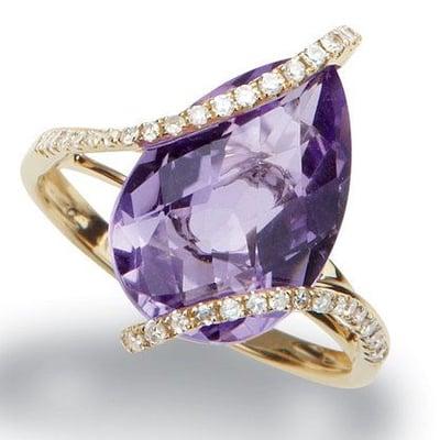 14K yellow gold Fancy diamond and amethyst ring