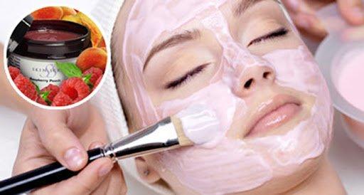 Treat yourself to our luxury, advanced facial treatments! Renew the skin and relax your  mine treat yourself with us today!