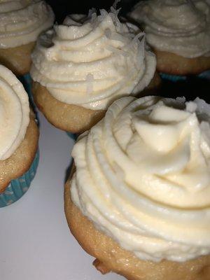 Coconut cupcakes!!