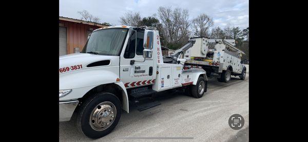 South Mississippi Towing and Recovery