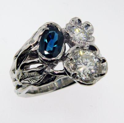 Custom Sapphire and diamond ring in 18k white gold