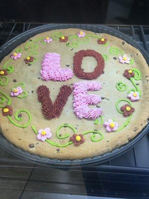 Giant cookie