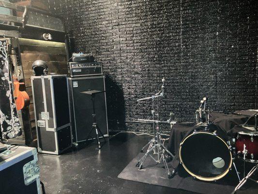 Hourly Room at 11 Rehearsal in Dallas area. $25hr with 3hr min. Call for details!