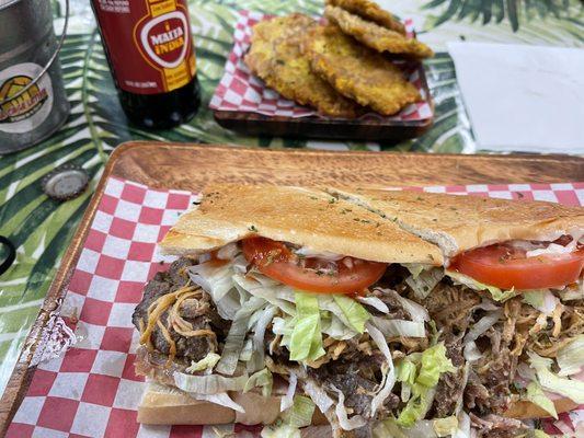 Sándwich de Tripleta, Tostones, Malta India