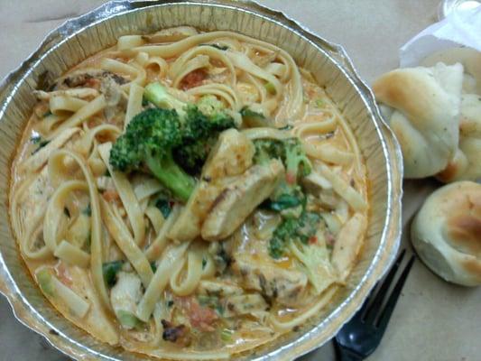 Fettucini Verdi Di Pollo