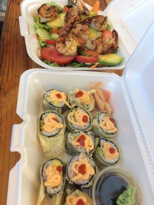 Flavored shrimp and tuna-mango roll