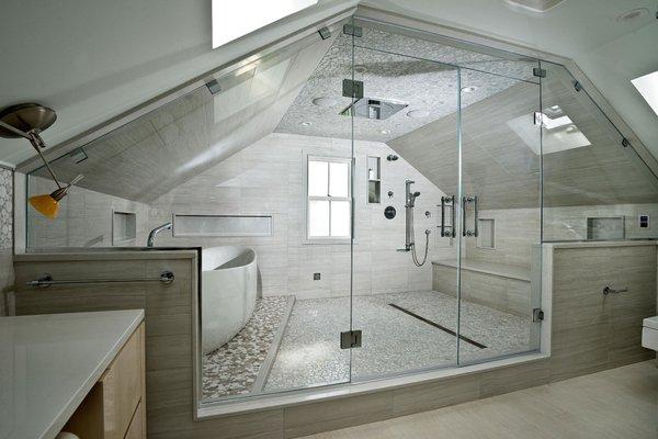 Wet room shower enclosure