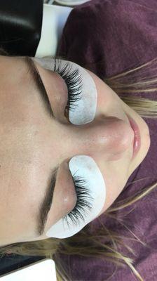 Classic lashes