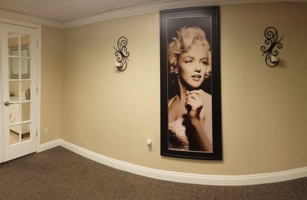 Even Marilyn Loves Sugaring!