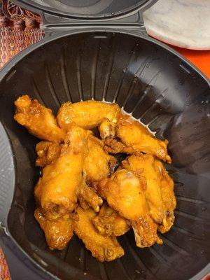 18ct Buffalo Wings medium spice