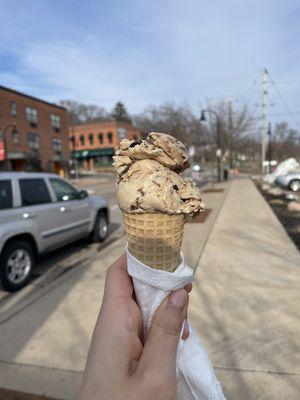 Ramone's Ice Cream Parlor