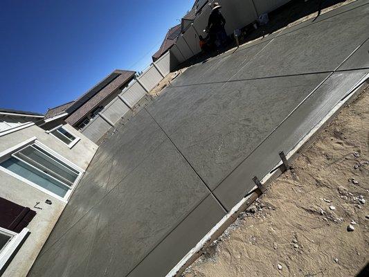 Patio 30x25 old granite stamp with a broom finish border all around.