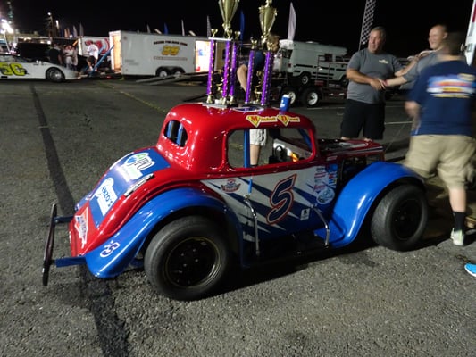 Legends car at Wall Stadium Speedway