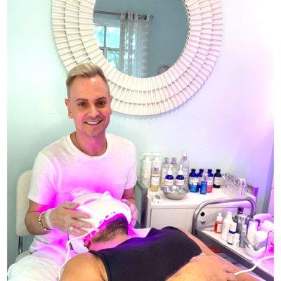 Gregory's treatment incorporate traditional European facial techniques with the best of modern technology for maximum results!