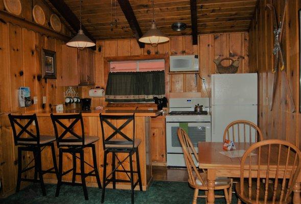 Cabin 3 - kitchen