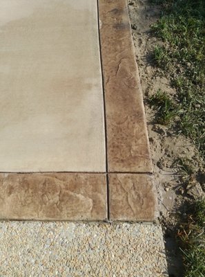 Colored Broomed Driveway with Stamped Boarder