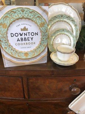 Downton Abbey Cookbook and Cocktail book for all the Downton Abbey fans!