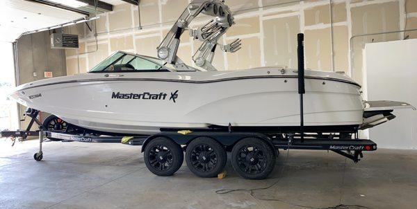 We can detail boats inside and out! Also touch up any paint!