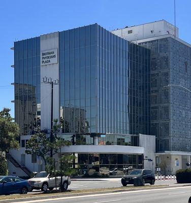 Angeles Eye Institute