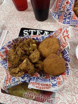 Chicken bites with fried bread...delicious!