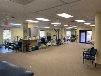 Select Physical Therapy - McLean - Elm Street