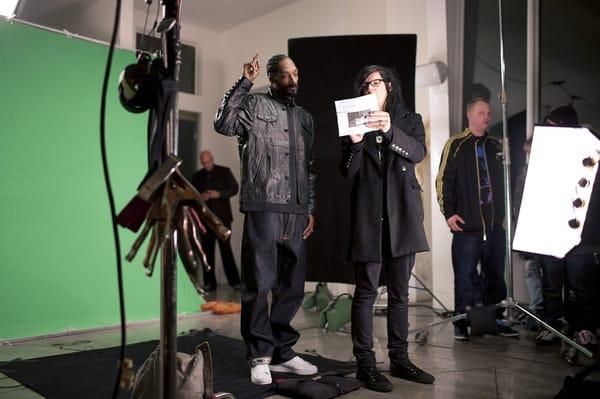 Snoop Dogg and DIr. Robby Starbuck at Ian Carey's "Last Night" Music Video Shoot