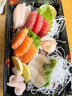 Sashimi Deluxe