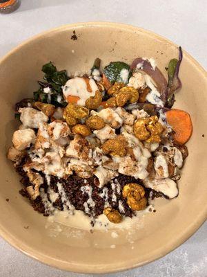 Quinoa bowl w chicken