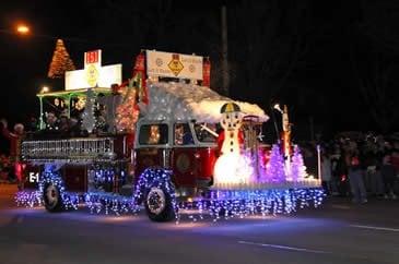 St Charles Electric Christmas Parade