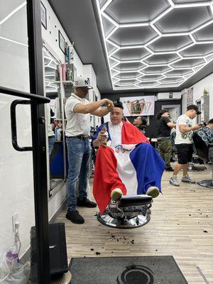 Ariel & Mana Barbershop