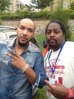 Gate City Management CEO Chris Waymon hangs out with Lyfe Jennings backstage at the Sweet Auburn Music Fest #teamgatecity