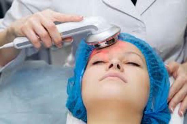 Deluxe Acne Facial with LED Photofacial save 67%, pay Only $99.00.