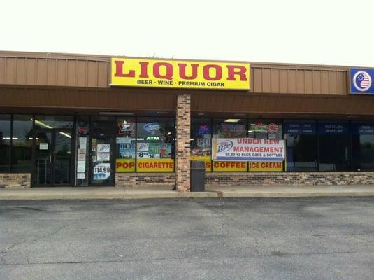 Beer, Wine, Cold Drinks, Snacks, Bait, etc. New Owner! Near Busse Woods at Biesterfield & 53