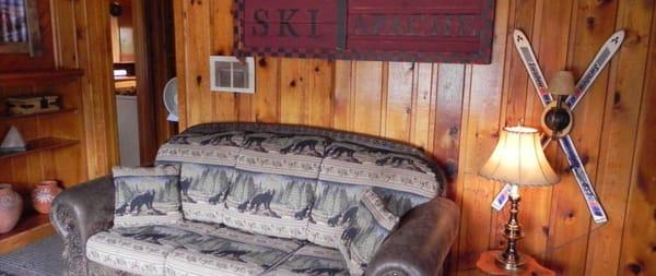 Apache Village Cabins: comfortable cabins in Ruidoso, New Mexico.