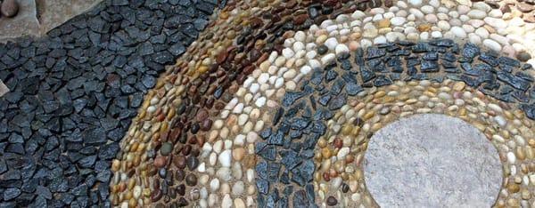 Stone mosaic patio inlay in Appleton, WI