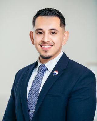 Oscar Toledo -  RE/MAX Loyalty