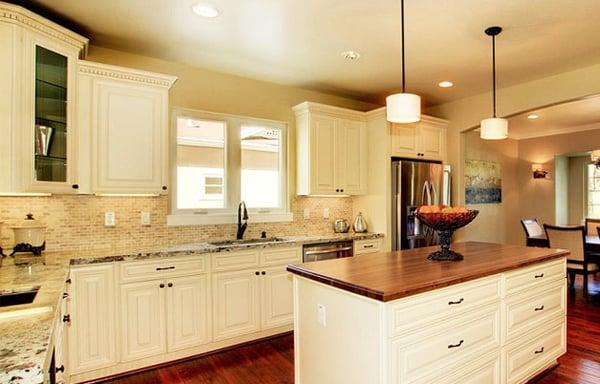 Kitchen USA cabinets and granite