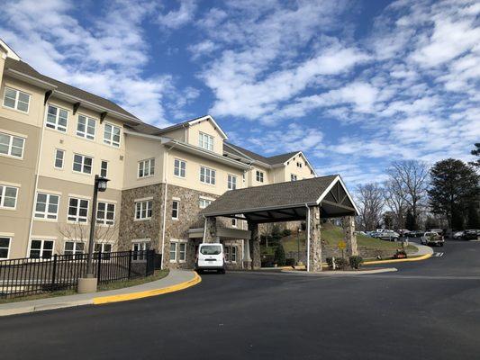 Health and Rehab Center main entrance