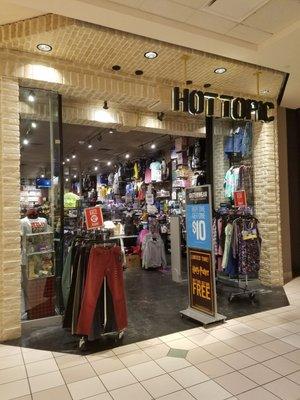 Hot Topic